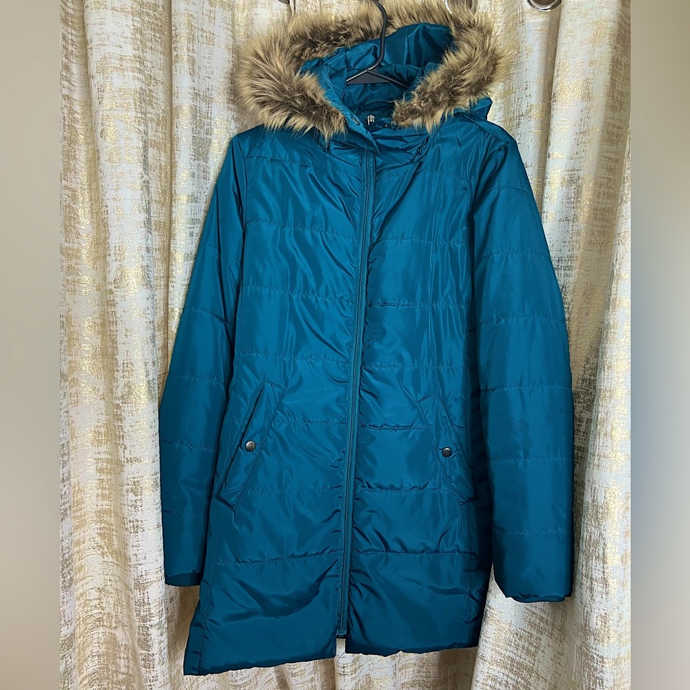 NWOT Rich Teal Hooded Heavyweight Puffer Coat ❄️